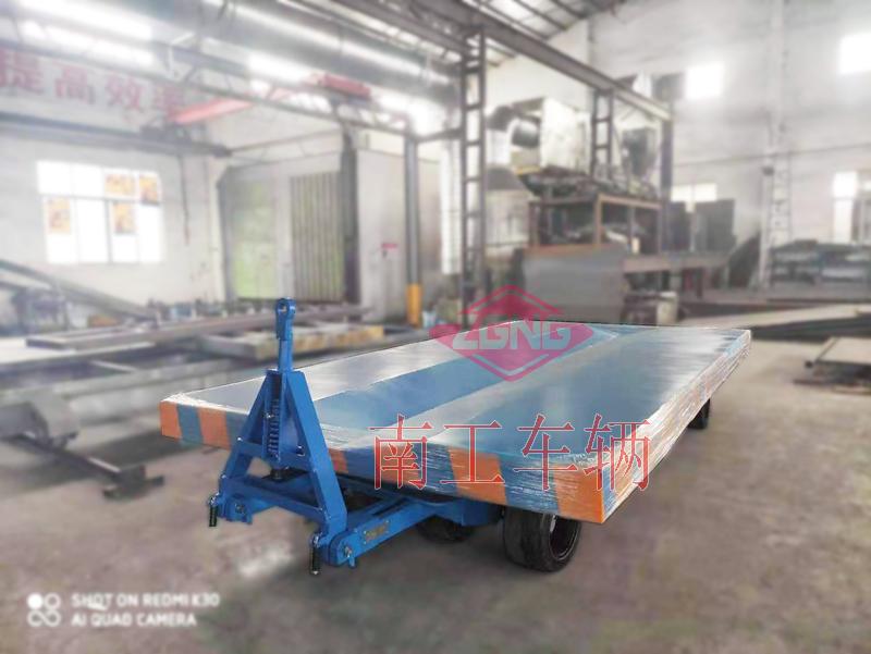 牵引重型星空买球(中国)20吨下凹式