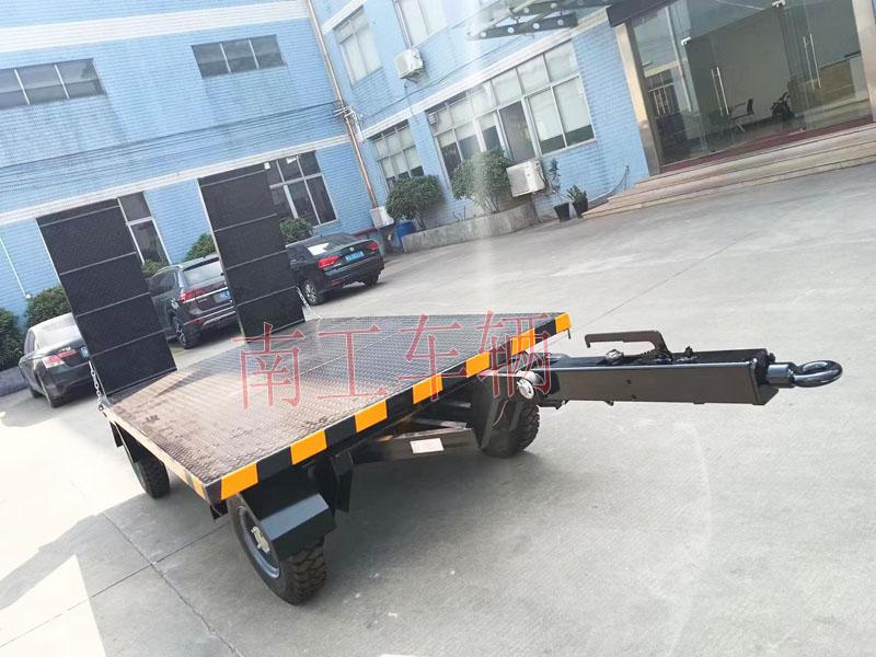 3吨带爬梯工业牵引星空买球(中国)
