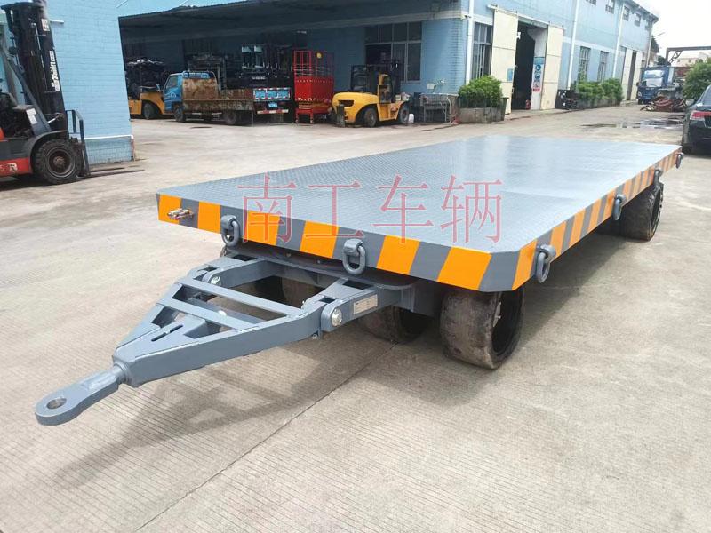 25吨重型工业星空买球(中国) 全挂式牵引拖车底盘