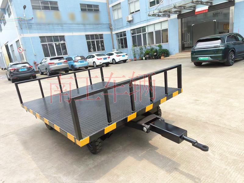 3吨星空买球(中国) 前后护栏固定平板车