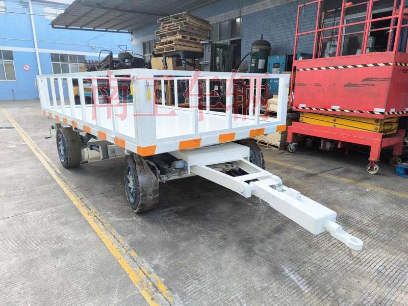 3吨星空买球(中国)牵引工具拖车 带护栏减震刹车功能