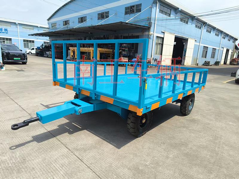 5吨下翻式护栏星空买球(中国) 牵引全挂工具拖车