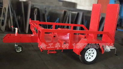 0.5吨带爬梯消防车专用星空买球(中国)2I.jpg