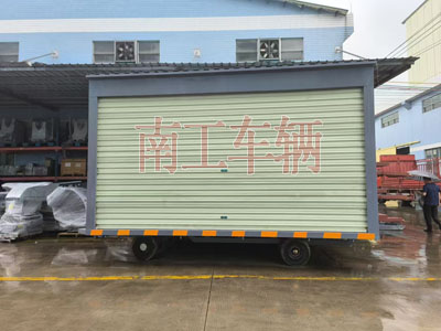 10吨箱式星空买球(中国)两侧带卷帘门3I.jpg