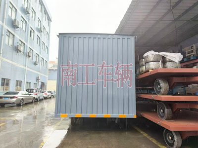 10吨箱式星空买球(中国)两侧带卷帘门4I.jpg