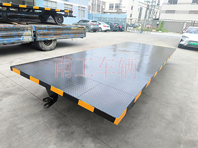 5吨全挂式星空买球(中国) 移动拖车底盘3I.jpg