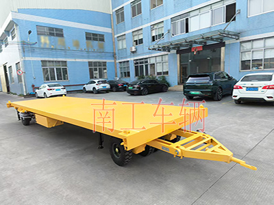 10吨星空买球(中国)带液压支腿伸缩梯工具车3I.jpg
