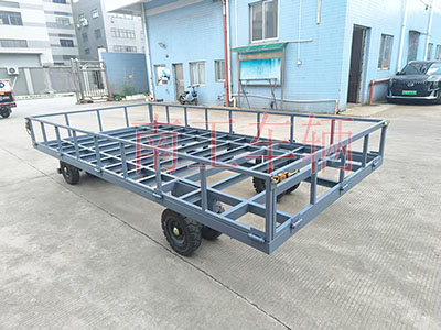 4吨骨架式星空买球(中国) 带下翻护栏工具拖车2I.jpg